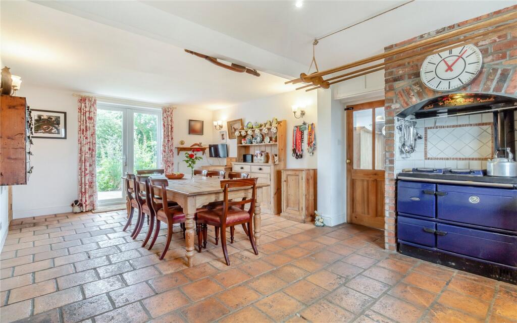 Kitchen/Breakfast