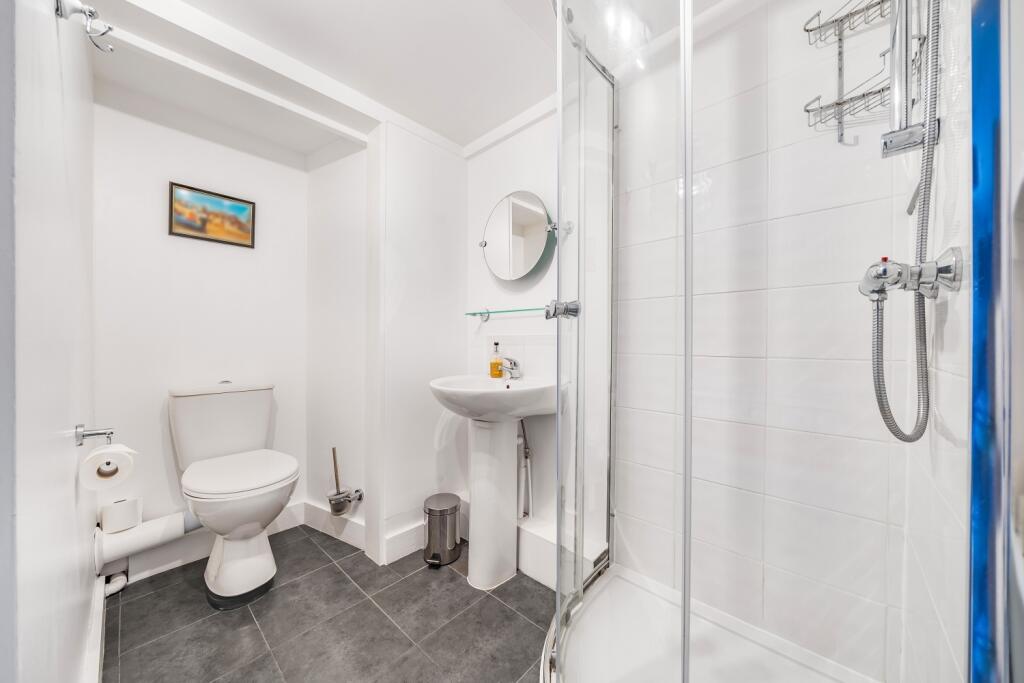 Ensuite