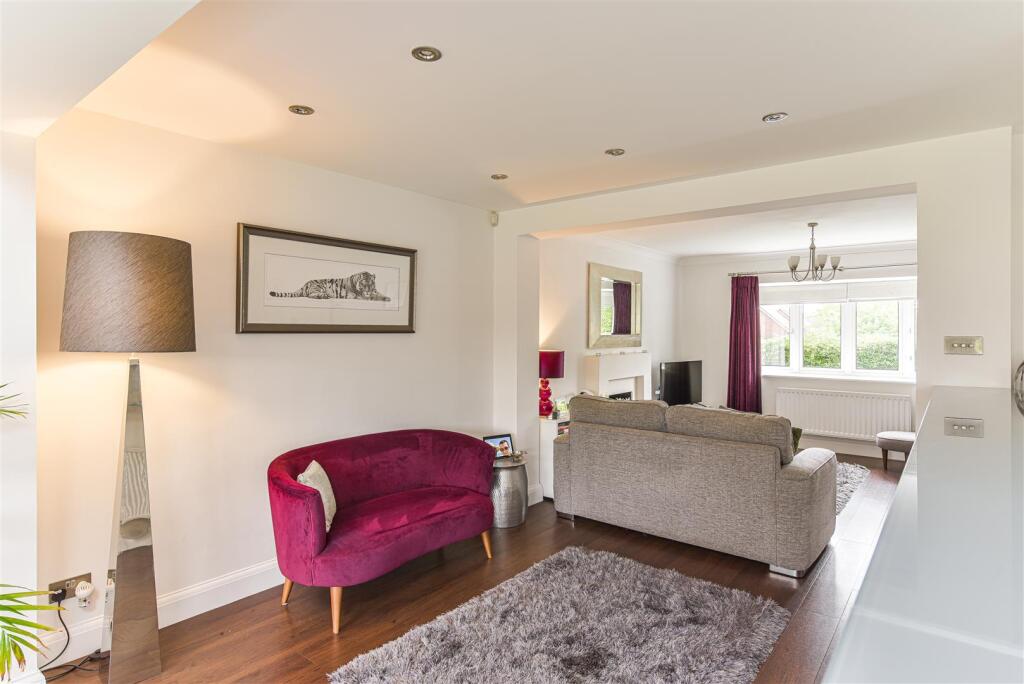 (Clean)  (4 of 17).jpg