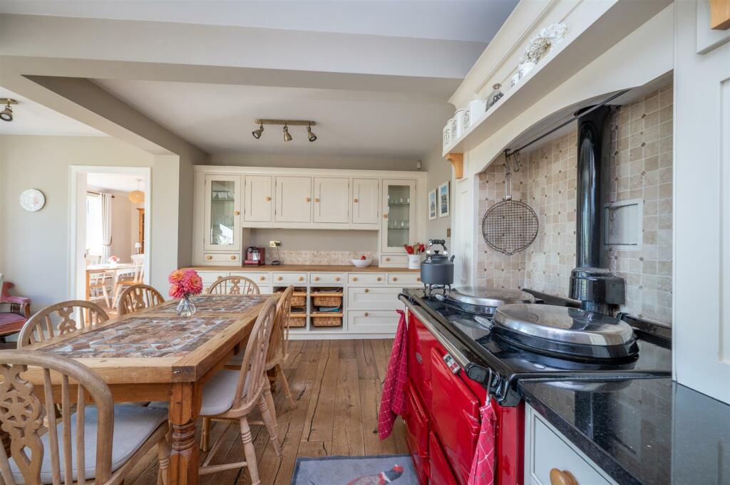 Breakfast Kitchen