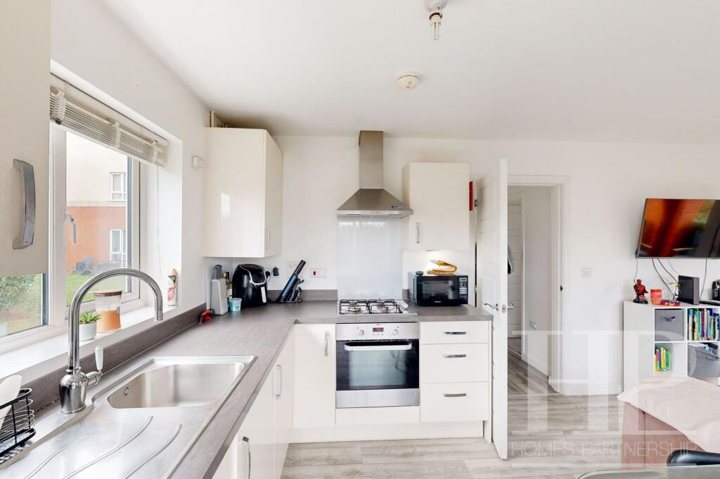 Lounge/diner/kitchen