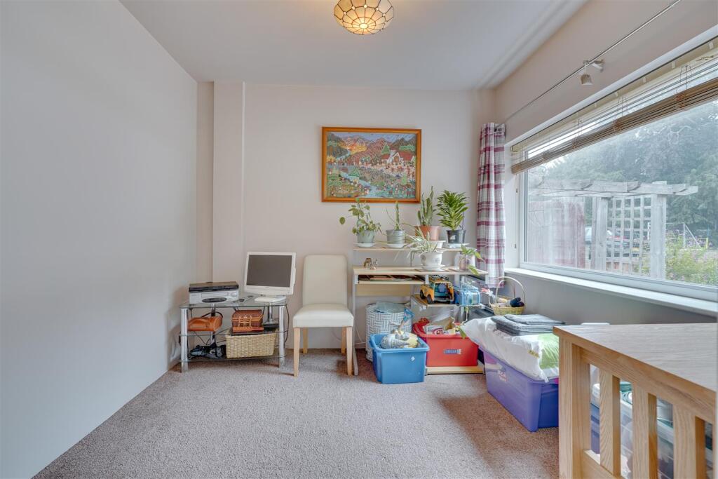 12 Wyndham Way, Newmarket --17.jpg