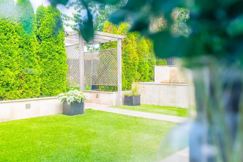 Award-winning Media team on EVERY Listing_19