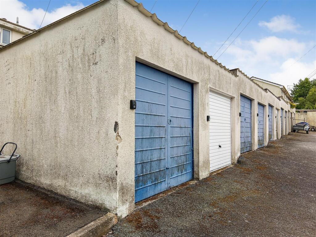 Garages 9, 10, 12, 13, 18 - Mayflower Close Mayflo
