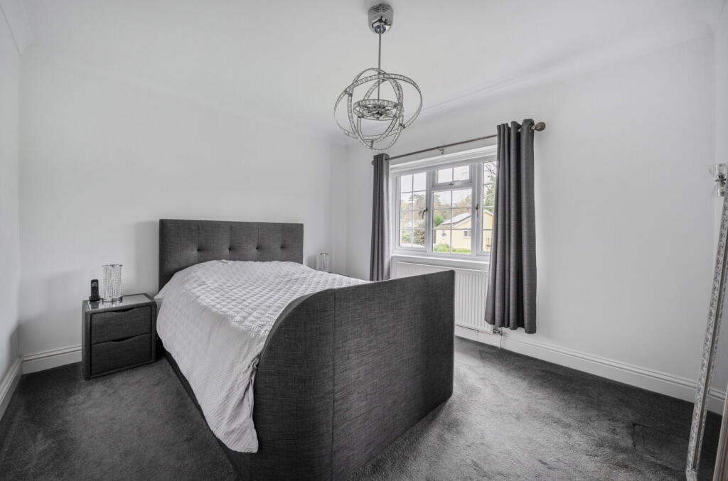 1385280-55-692842...