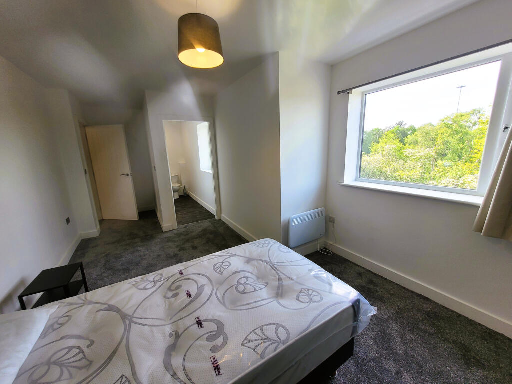 Ensuite Bedroom