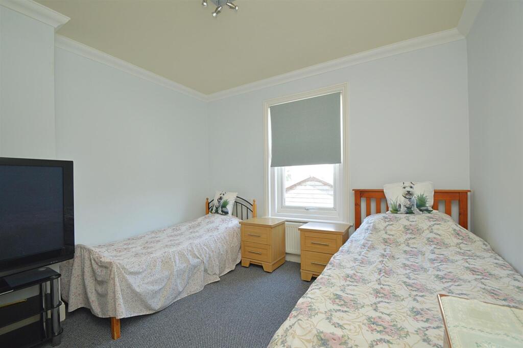 resizedBed3.jpg