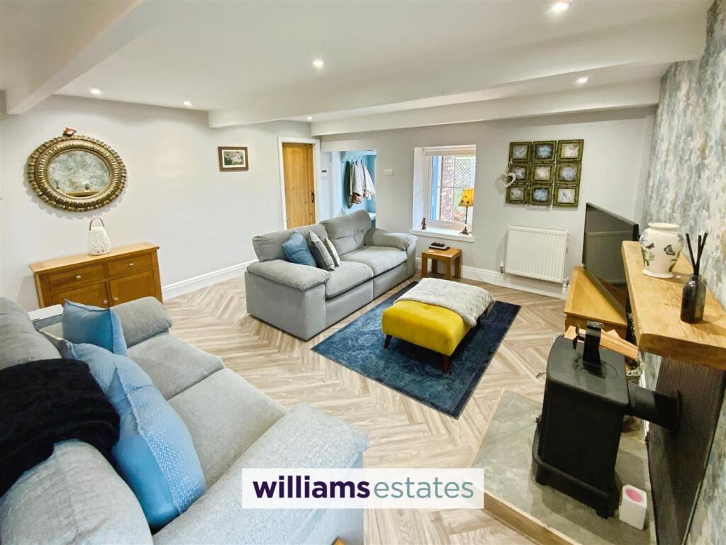 open plan lounge