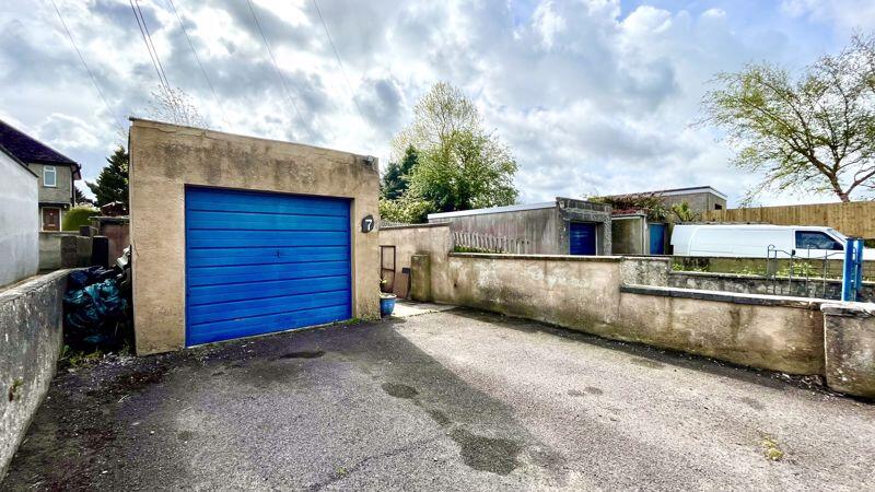 Garage &amp; Driveway