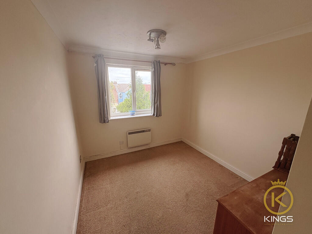 7 RHYS COURT (1)