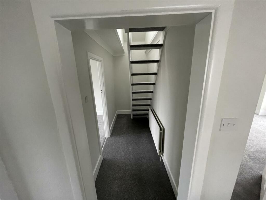 Stairs To loft Room