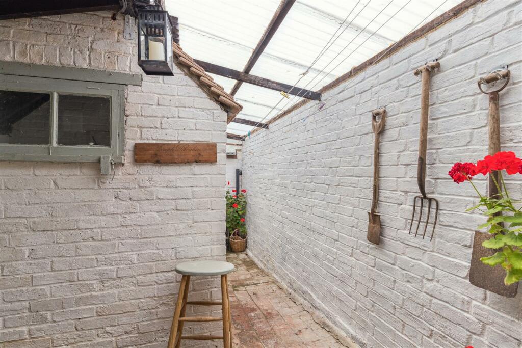 Annexe Potential