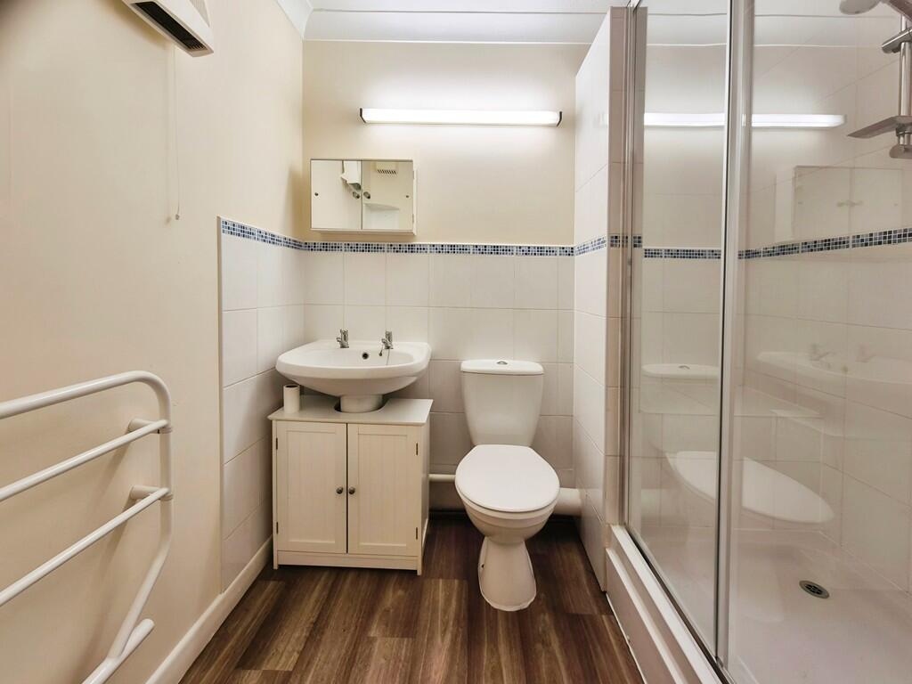 de17ab1f-10000225...