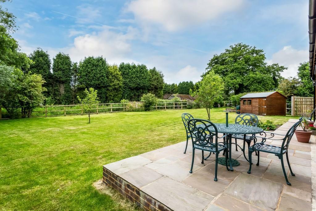 Rear garden &amp; patio.jpg