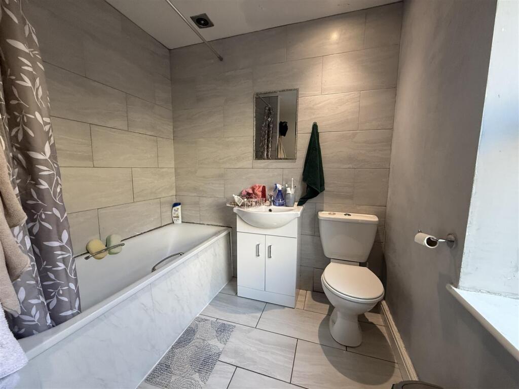 Photo 17-04-2025, 15 25 09 (1).jpg