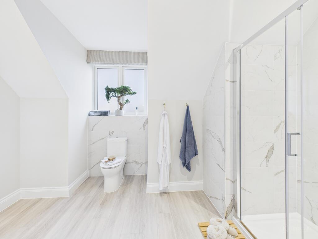 CAM02119G0-PR0505-STILL007