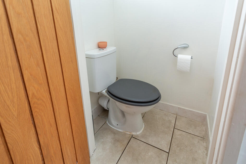 downstairs wc