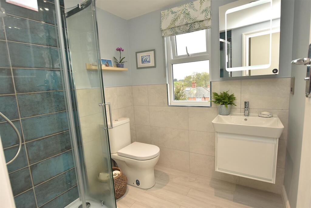 En-Suite Shower Room