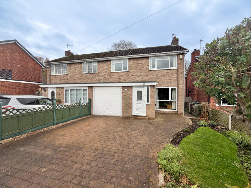 3 Bedroom Semi Detached for Sale