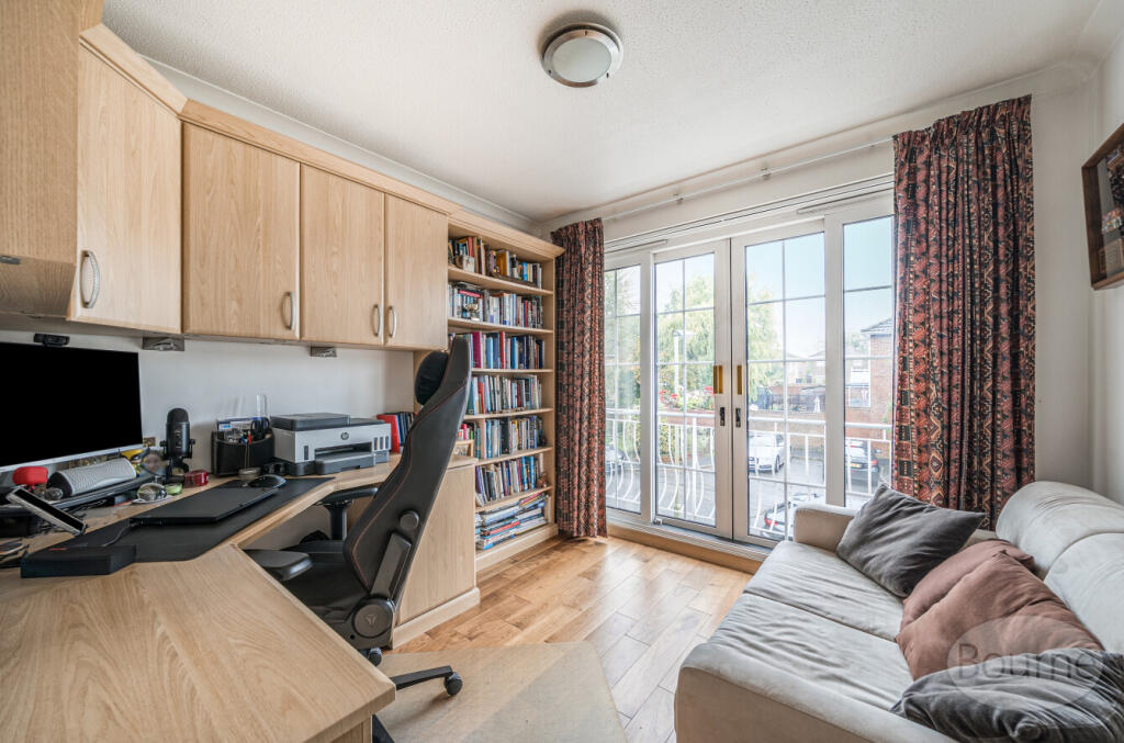 ea0380f8-5755-4db...