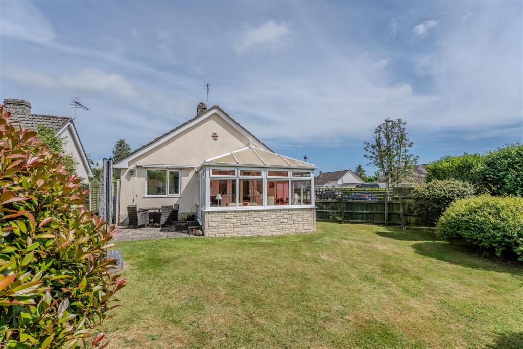 1 Martindale Ave-20.jpg