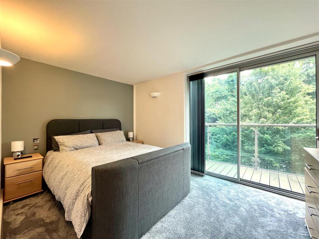 Bedroom 1 Aspect 2