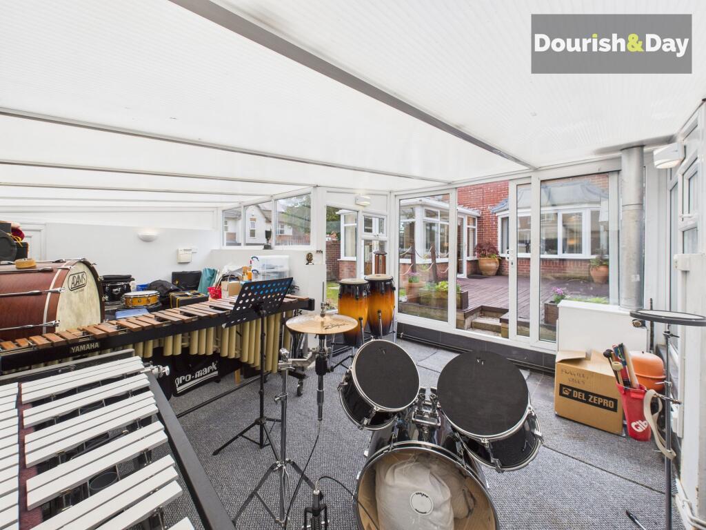Outdoor Studio