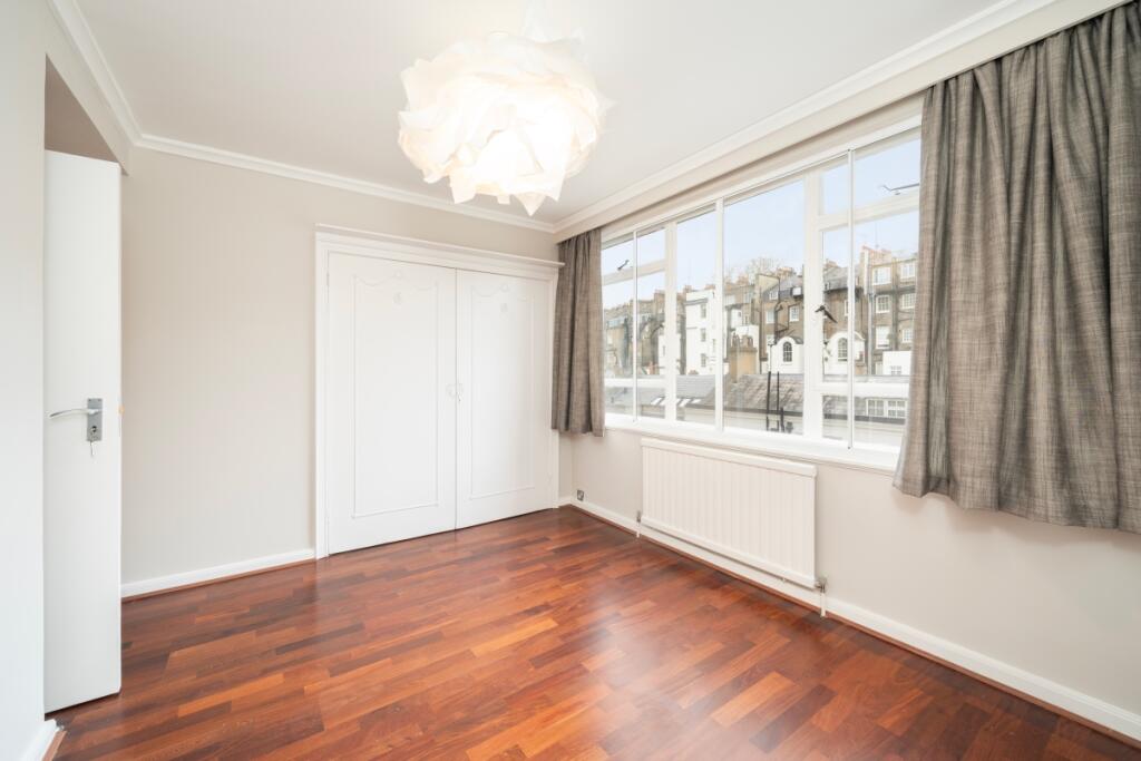 Sussex Square 15 ...