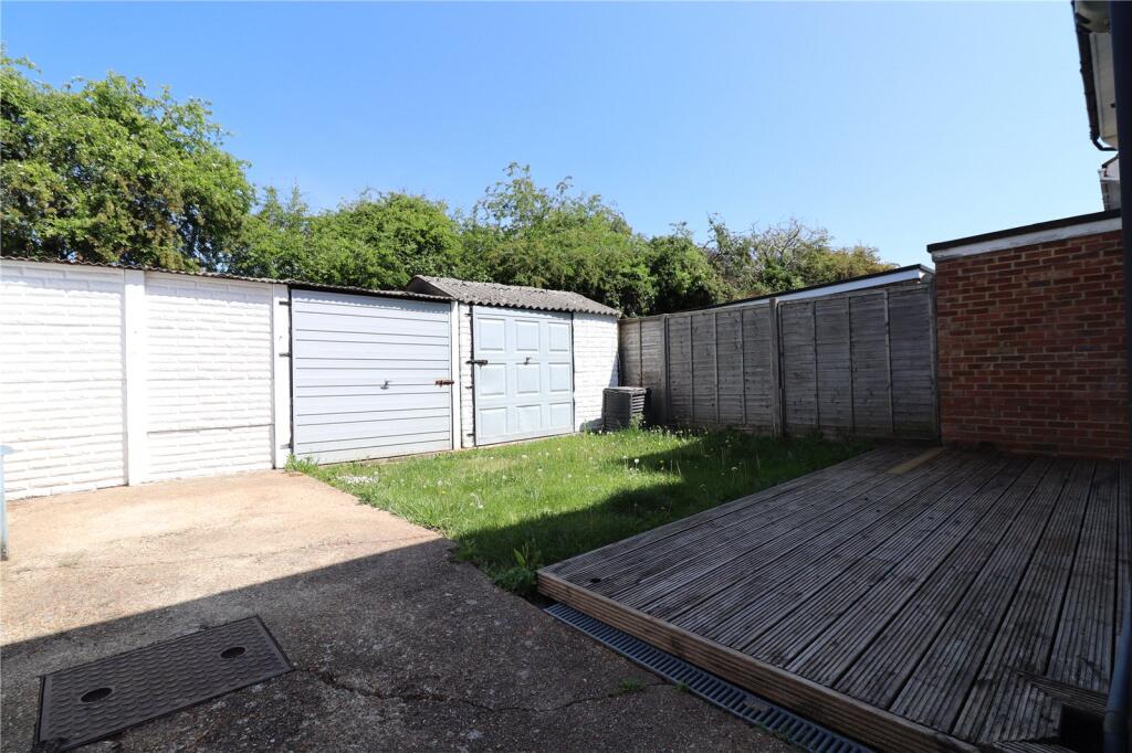 Garden/Out Buildings