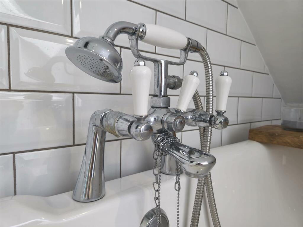 En-Suite Bathroom