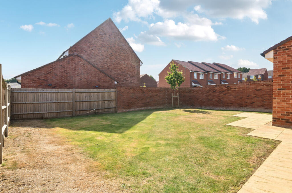 1337092-8-689b09a...