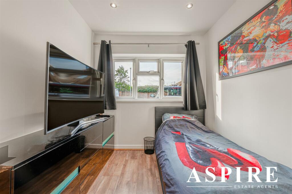 12 WREN CLOSE-19-12-24-6.jpg