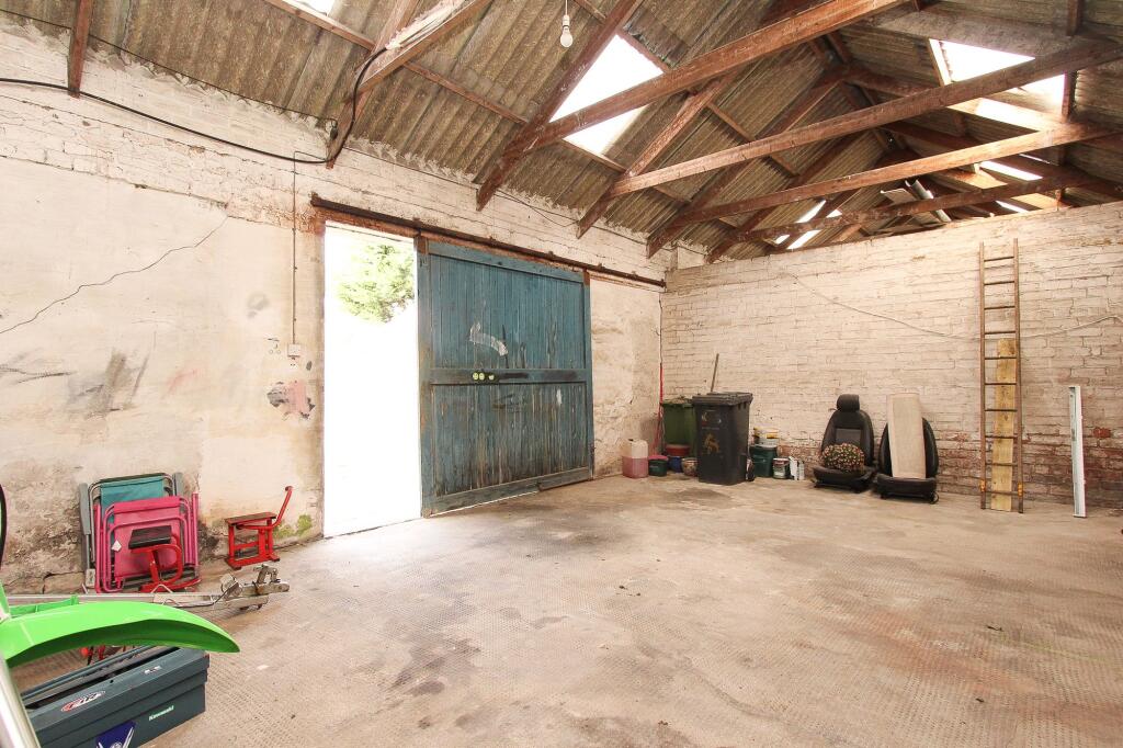 Workshop - Store/Garage