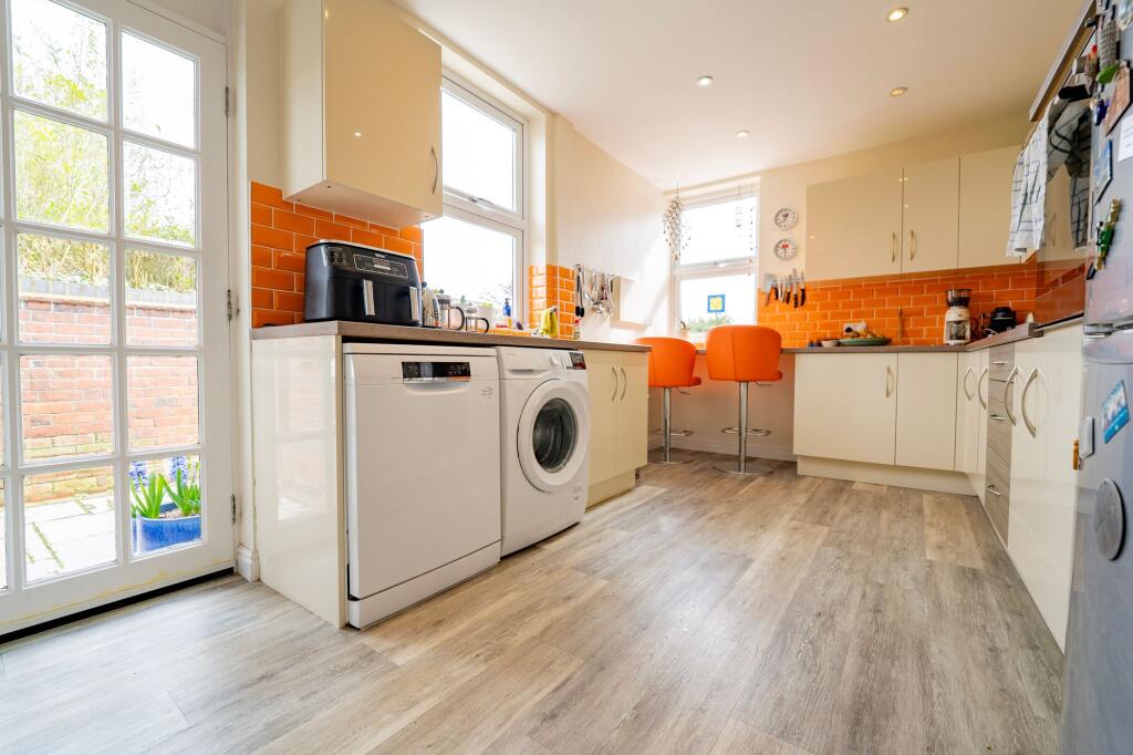 Breakfast Kitchen