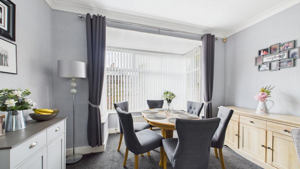 Denhill Park - Living / Dining Room (2)