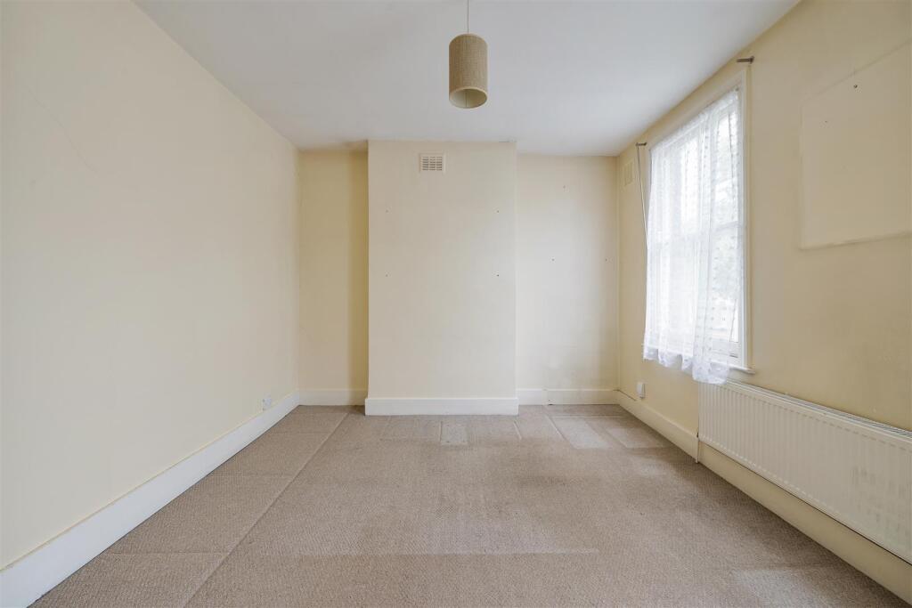 Brookdale Road, E17