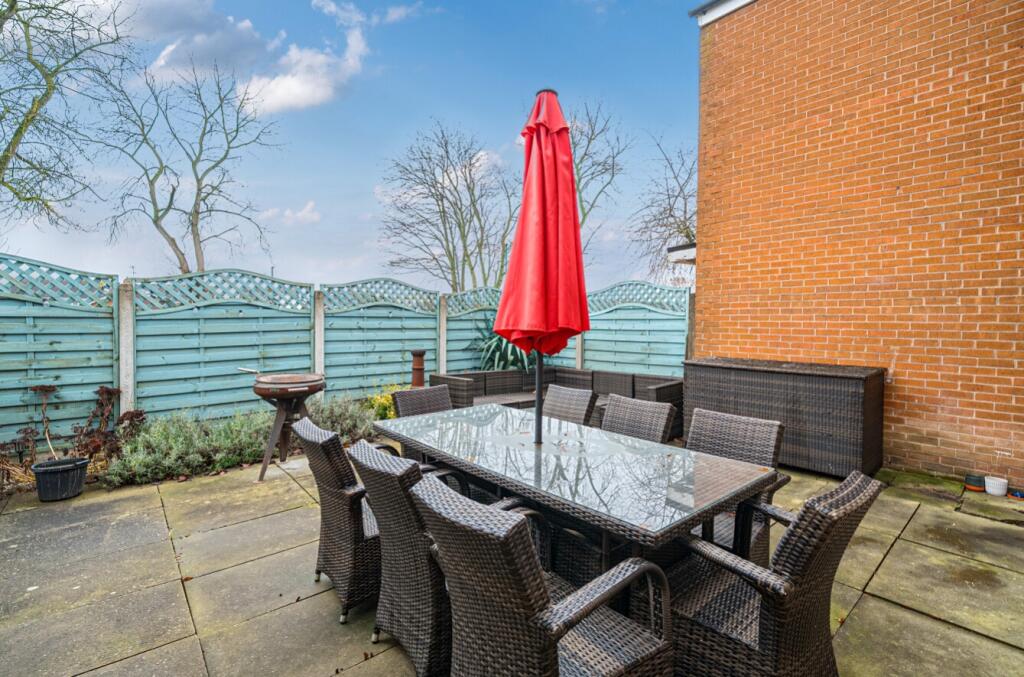 1394846-2-694931f256cc8-ARW-1