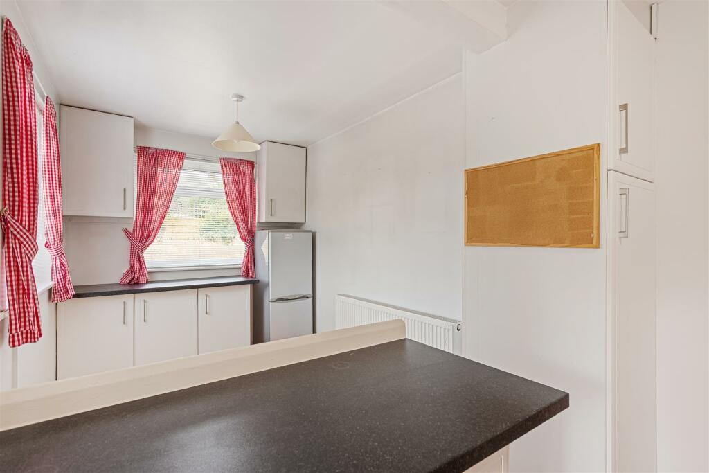 17_Orchard_Close_1.jpg