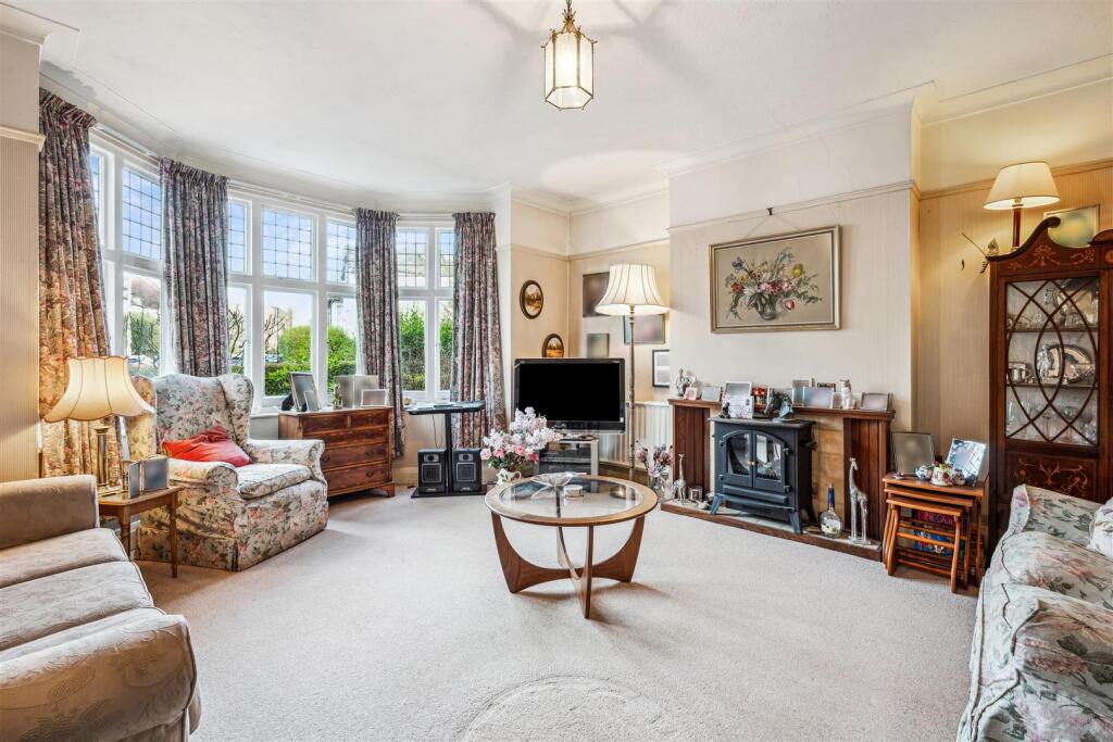 Prebend Gardens W6 - FOR SALE
