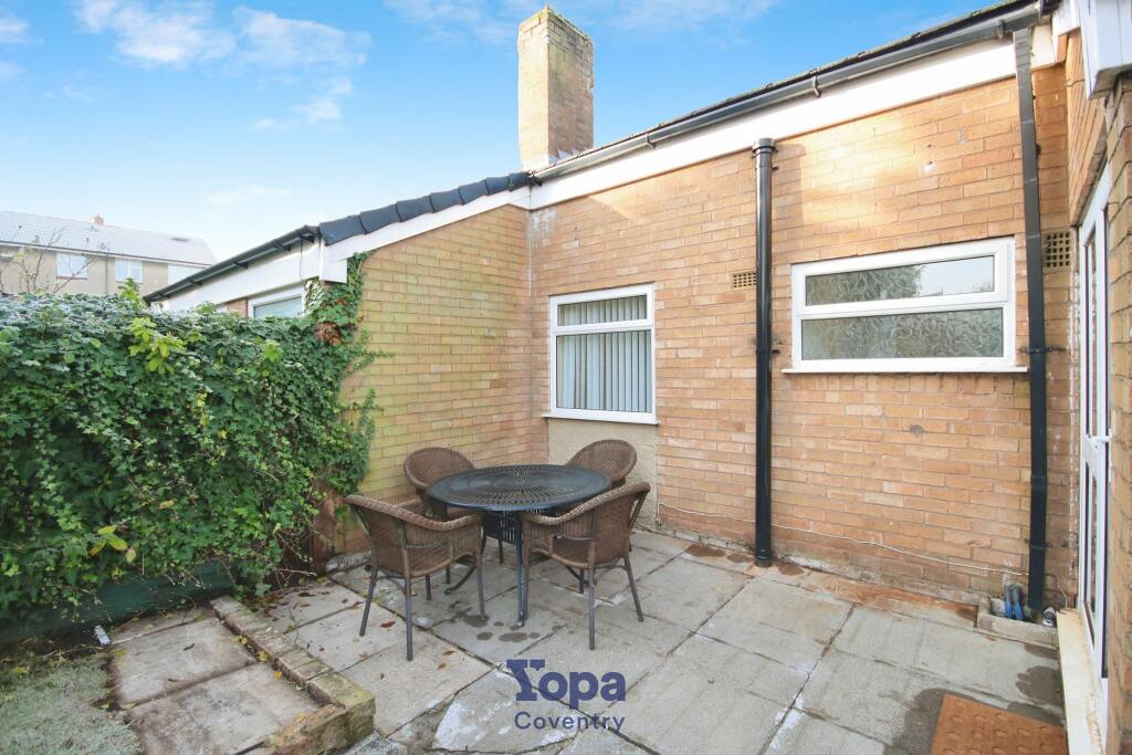 B791f68e-Patio 20Area.JPG