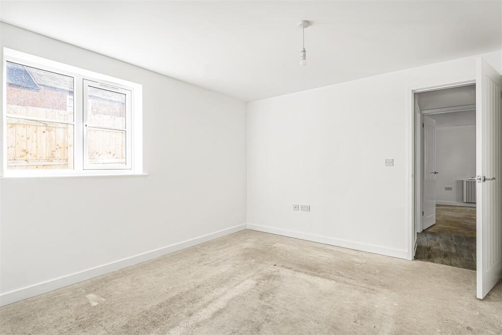 7C Warwick Street