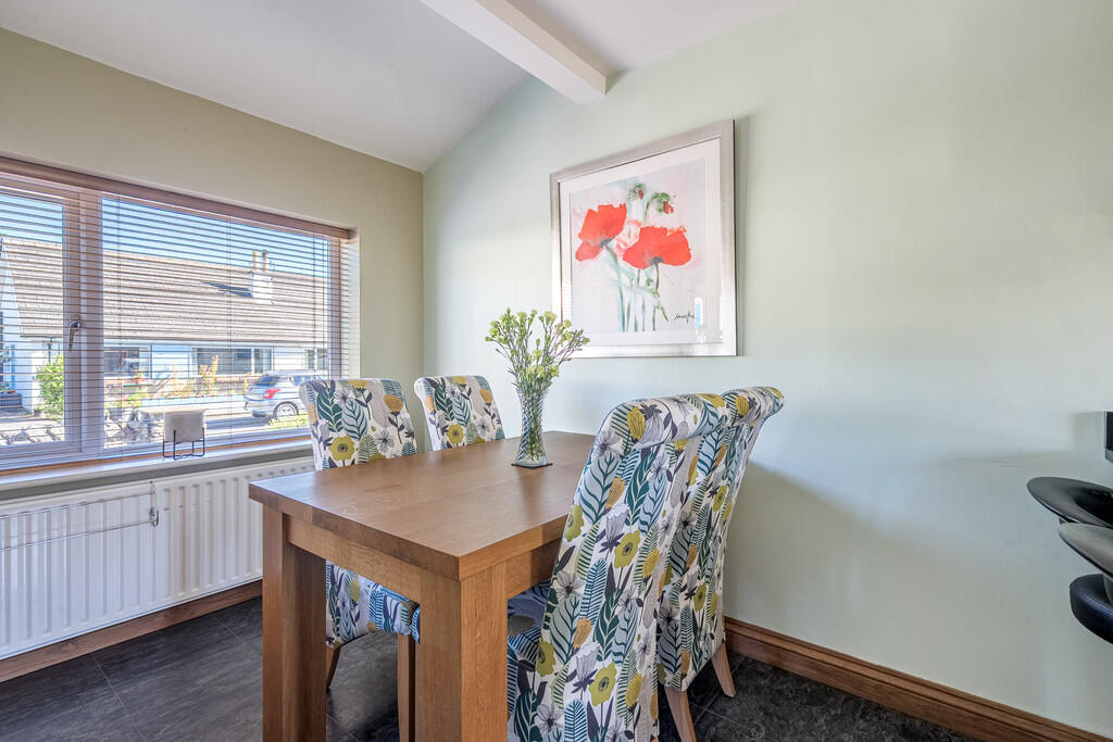 Kitchen/Dining Ro...