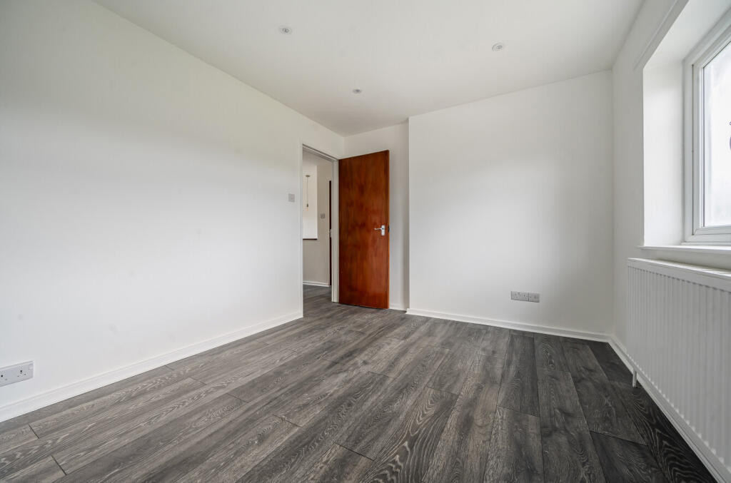 18-681cb4ae8813a-...