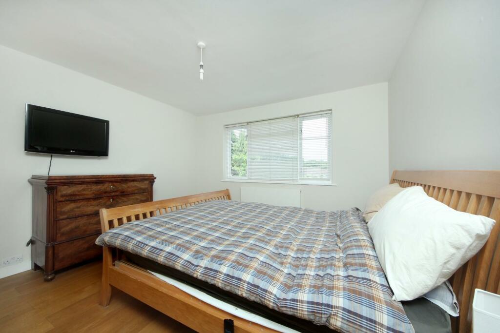 GV- 36 St Andrews Rd (12).jpg