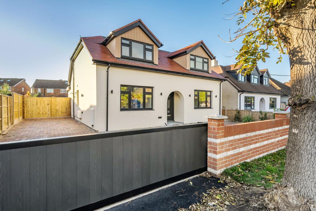 1371904-1-68fba04...