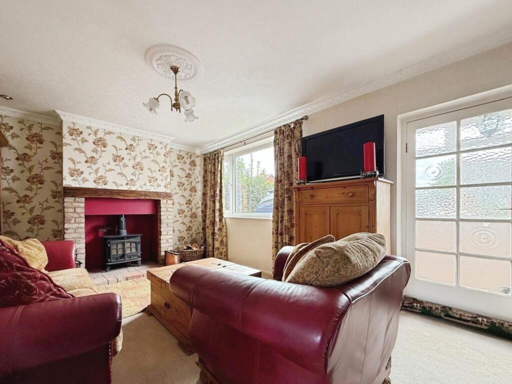 pbox-living_room-326554.jpg
