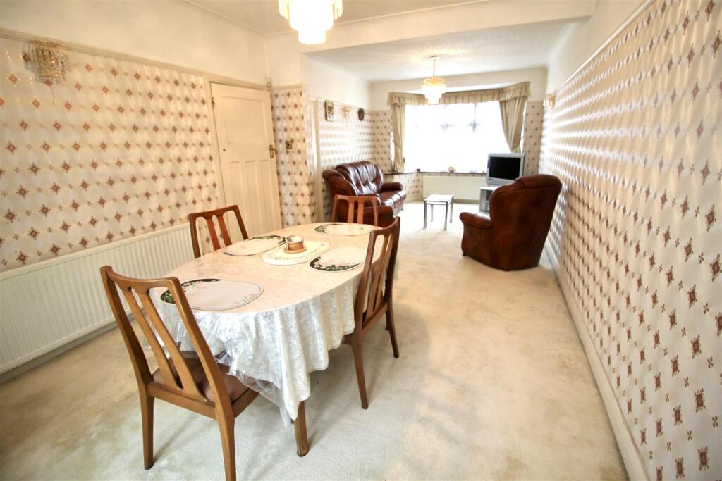 Lounge / Diner