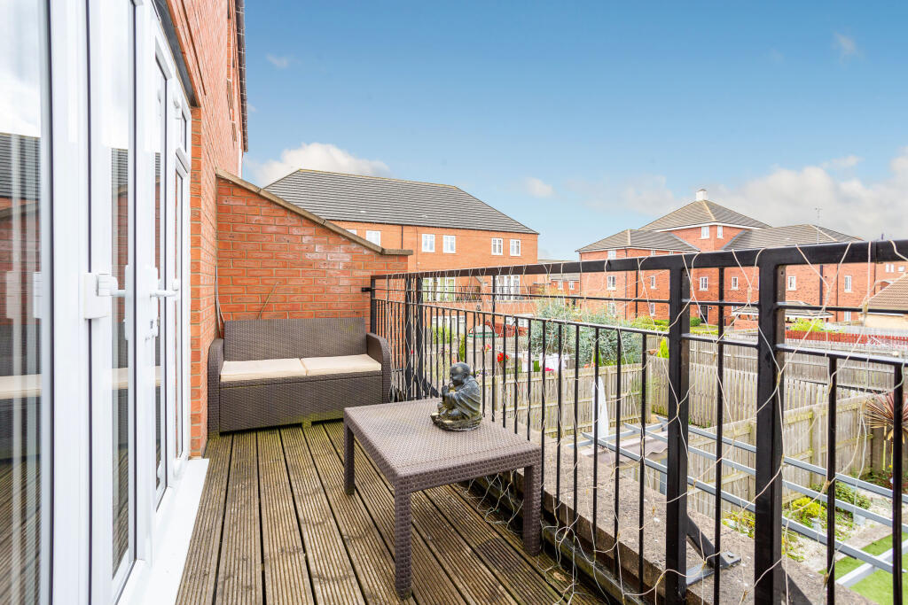 balcony b