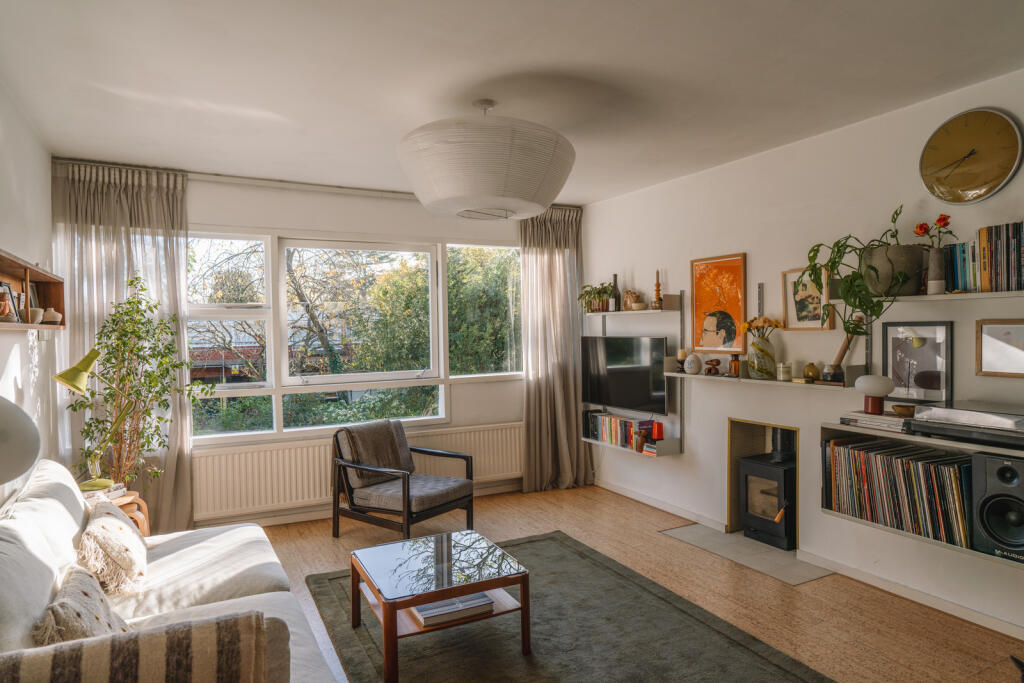 242977 - 6GrayCourt_HighRes-28.jpg