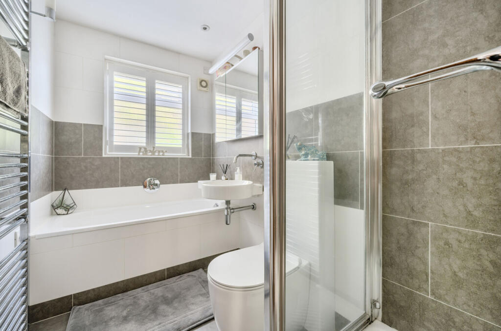 1311800-3-6853ee0...